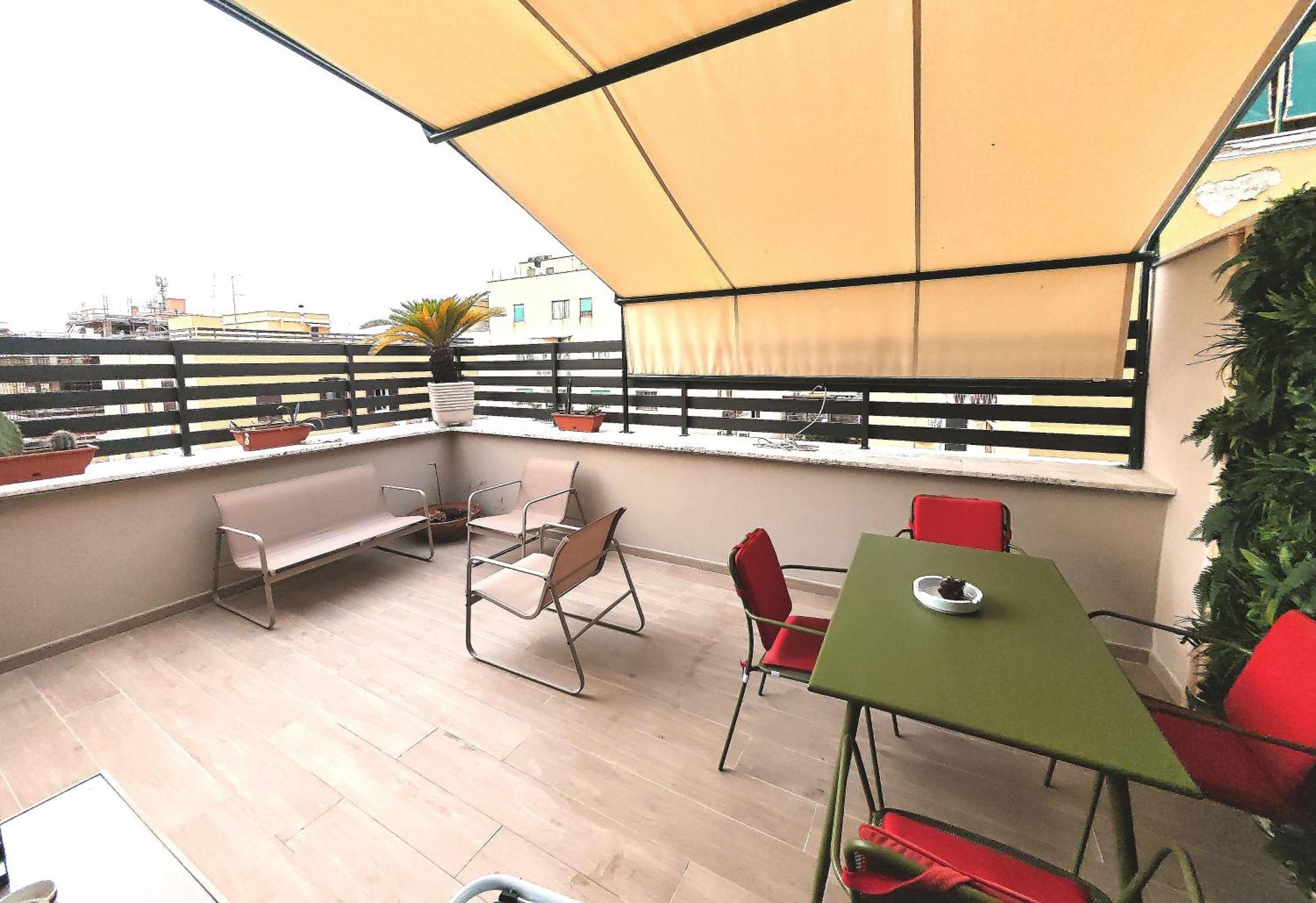 Appartement Attico Urbano Terrazza Su Roma Metro A Cornelia Extérieur photo