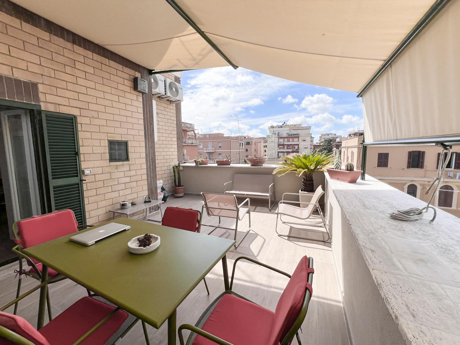 Appartement Attico Urbano Terrazza Su Roma Metro A Cornelia Extérieur photo